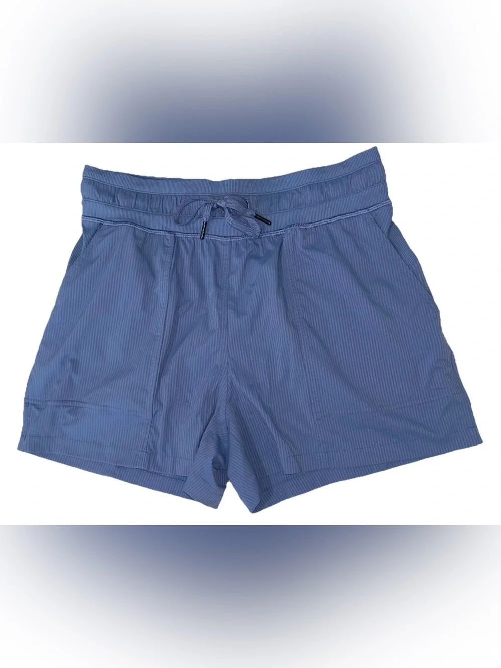 NWT LULULEMON SIZE 6 DANCE STUDIO HIGH RISE 3.5”L SHORT AUTHENTIC OASIS BLUE